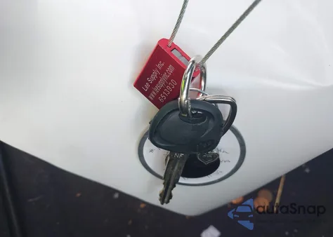 2013 Hyundai Elantra Gls z USA, uszkodzony, nr VIN 5NPDH4AE6DH399520